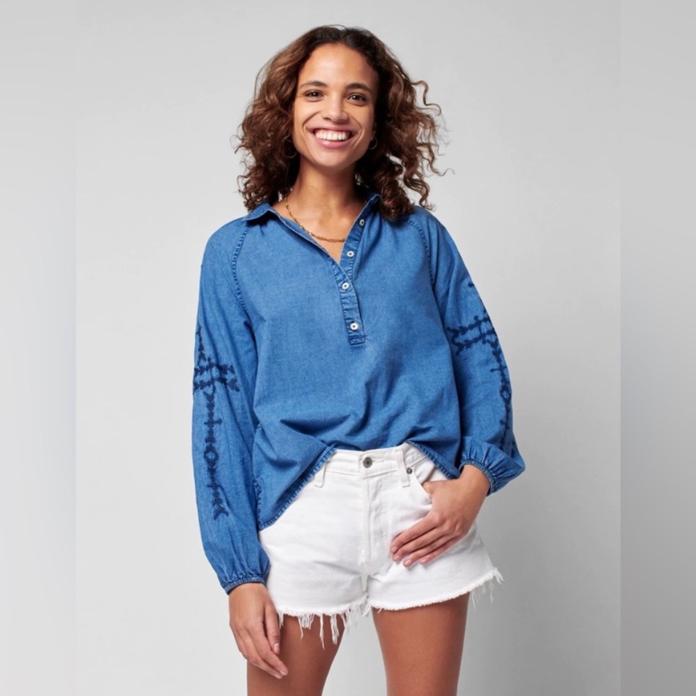 Women's Faherty Denim Embroidered Sleeve Top NWT